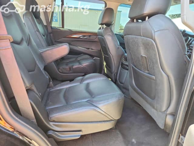 Cadillac Escalade IV 6.2 AT 4WD