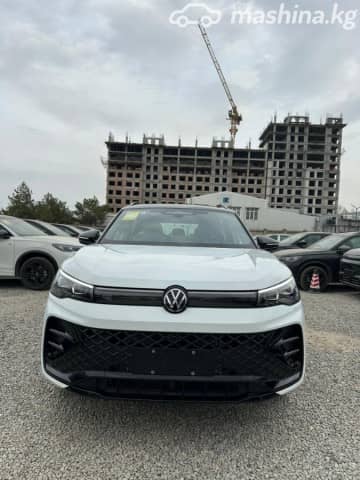 Volkswagen Tiguan III (China Market) 2.0 AMT 4WD