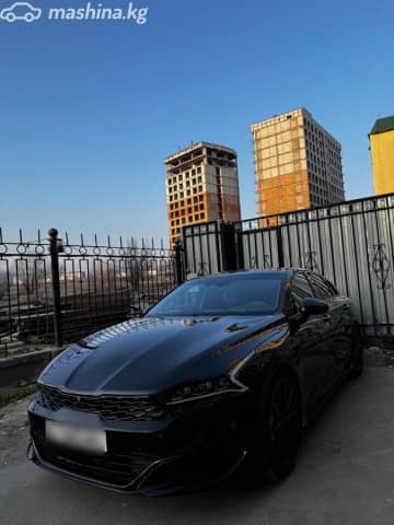 Kia K5 III 1.6 AT