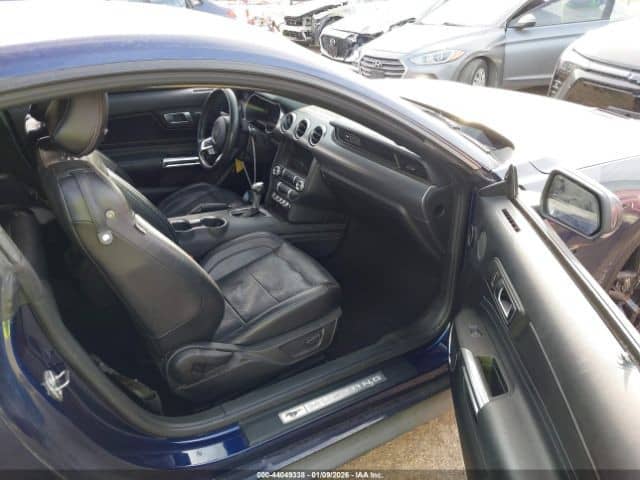 Ford Mustang VI Рестайлинг 5.0 AT
