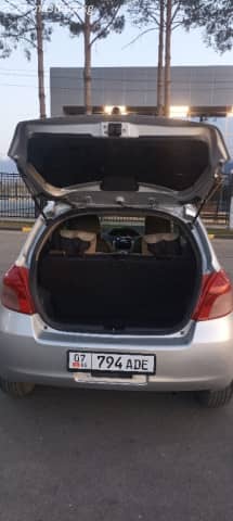 Toyota Vitz II (XP90) 1.0 CVT