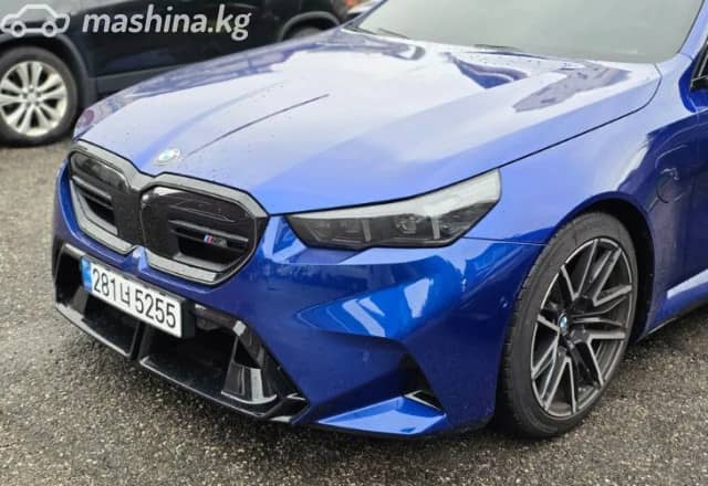 BMW M5 VII (G90) 4.4hyb AT 4WD