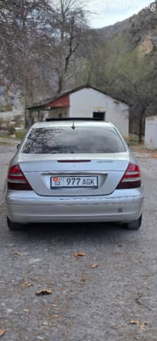 Mercedes-Benz E-Класс III (W211, S211)