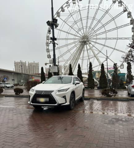 Lexus RX IV 200t 2.0 AT 4WD