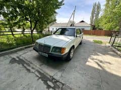 Mercedes-Benz W124 300 3.0d MT