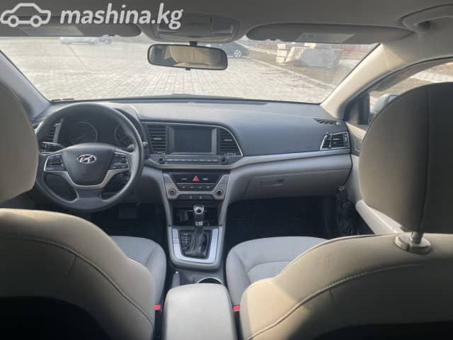 Hyundai Elantra VI (AD) 2.0 AT