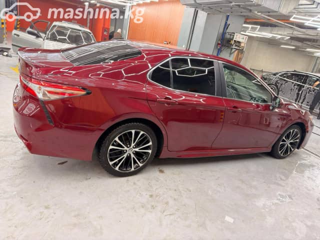 Toyota Camry VIII (XV70) 2.5 AT