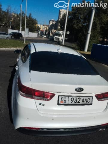 Kia K5 II 2.0 AT