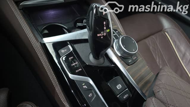 BMW 5 серии VII (G30/G31) 530i xDrive 2.0 AT 4WD