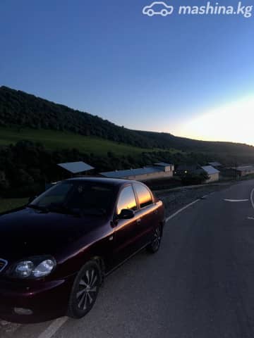 Chevrolet Lanos I 1.5 MT