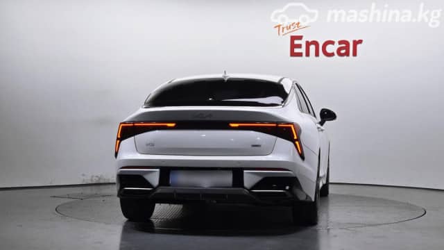 Kia K5 III Рестайлинг 2.0hyb AT