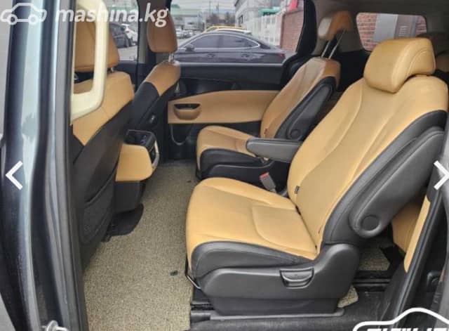 Kia Carnival IV 2.2d AT