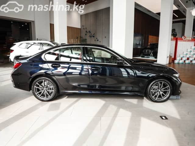 BMW 3 серии VII (G2x) Рестайлинг 2 330i xDrive 2.0 AT 4WD