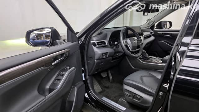 Toyota Highlander IV (U70) 2.5hyb AT 4WD