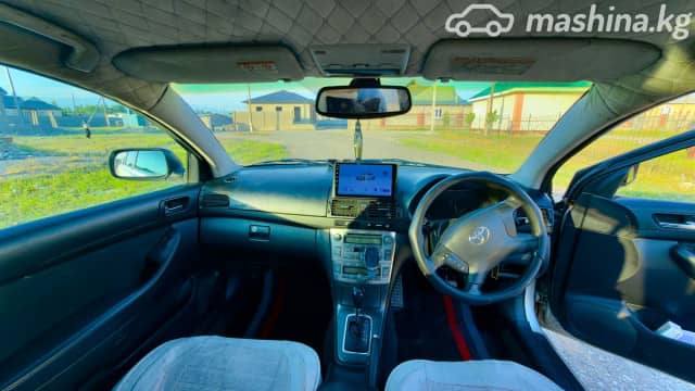 Toyota Avensis II 2.0 AT