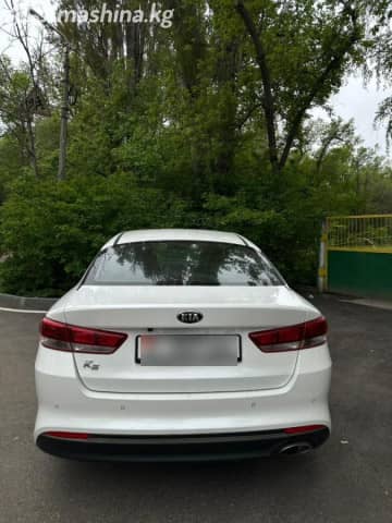 Kia K5 II 2.0 AT