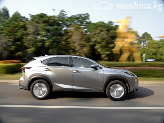 Lexus NX II 200 2.0 CVT