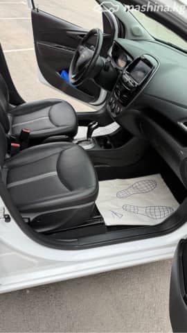 Chevrolet Spark IV Рестайлинг 1.0 CVT