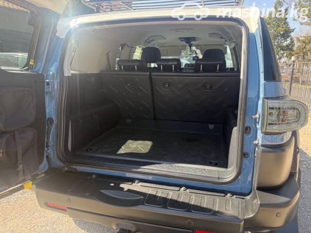 Toyota FJ Cruiser 4.0 AT 4WD