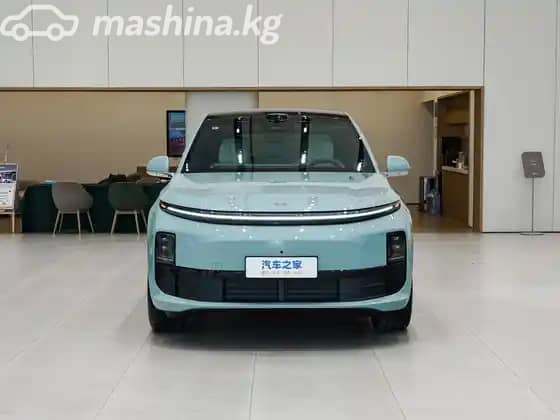 LiXiang L6 1.5hyb AT 4WD