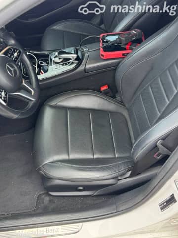 Mercedes-Benz E-Класс V (W213, S213, C238) 300 2.0 AT 4WD