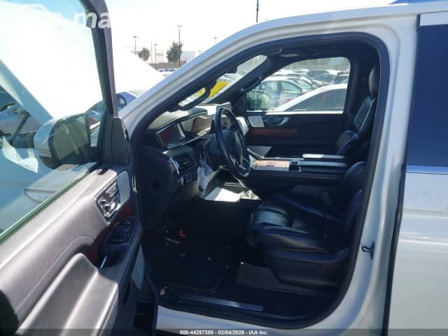 Lincoln Navigator IV L 3.5 AT 4WD