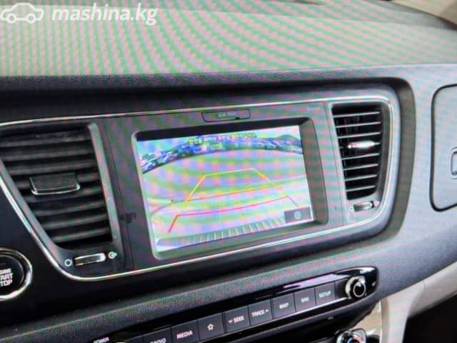 Kia Carnival III 2.2d AT