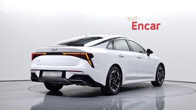 Kia K5 III Рестайлинг LPi 2.0 AT
