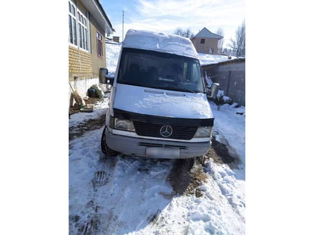 Mercedes-Benz Sprinter