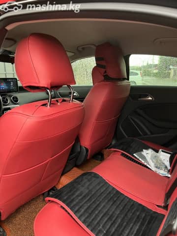 Mercedes-Benz A-Класс III (W176) 180 1.6 AT