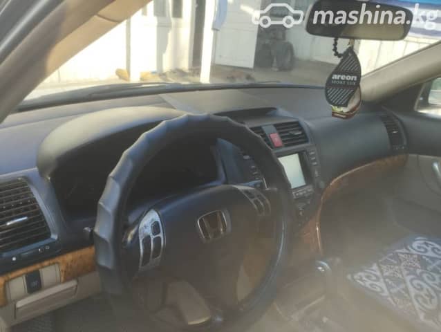 Honda Accord VII 2.4 AT