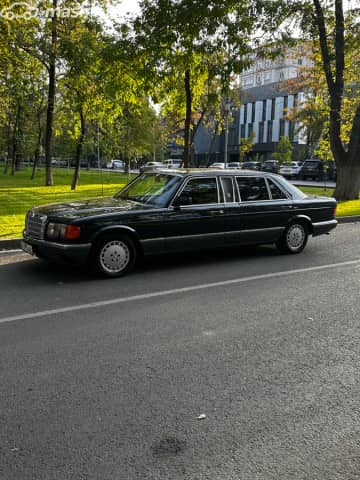 Mercedes-Benz S-Класс II (W126) 560 5.6 AT