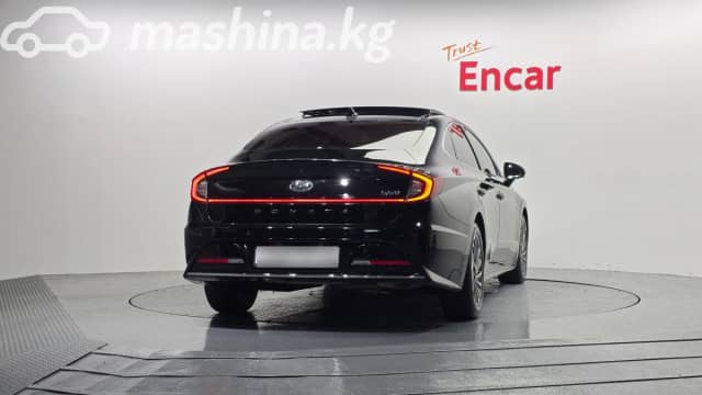Hyundai Sonata VIII (DN8) 2.0hyb AT