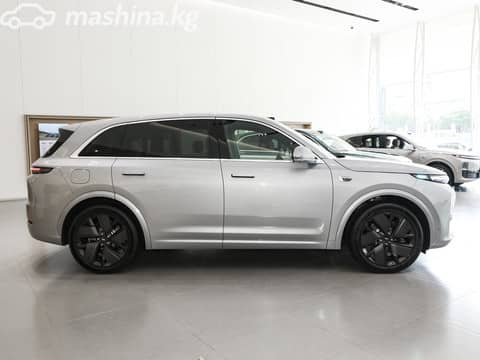 LiXiang L7 Рестайлинг 1.5hyb AT 4WD