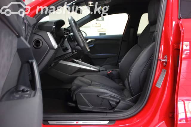 Audi A3 IV (8Y) 40 TFSI 2.0 AMT 4WD