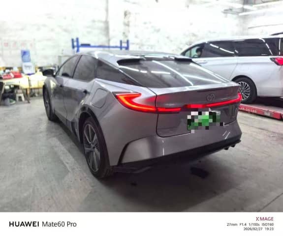 Toyota bZ5 Electro AT
