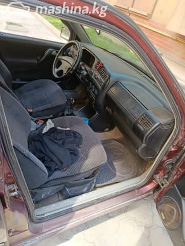 Volkswagen Vento 1.8 MT