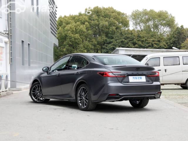 Toyota Camry IX (XV80) China Market 2.0hyb CVT