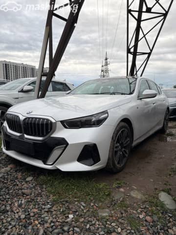BMW 5 серии VIII (G60/G61/G68) 530i xDrive 2.0 AT 4WD