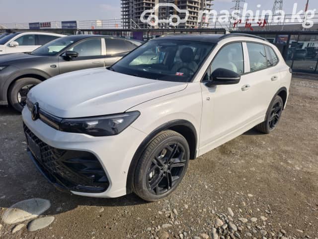 Volkswagen Tiguan III (China Market) 2.0 AMT