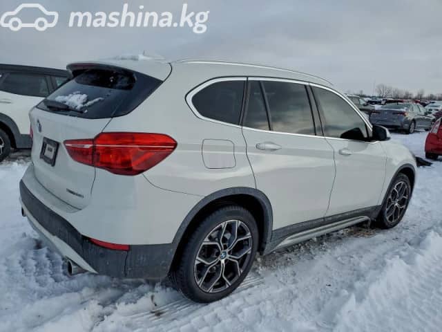 BMW X1 II (F48) Рестайлинг 28i xDrive 2.0 AT 4WD