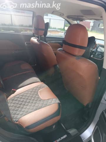 Mitsubishi Outlander III Рестайлинг 2 2.4 CVT 4WD