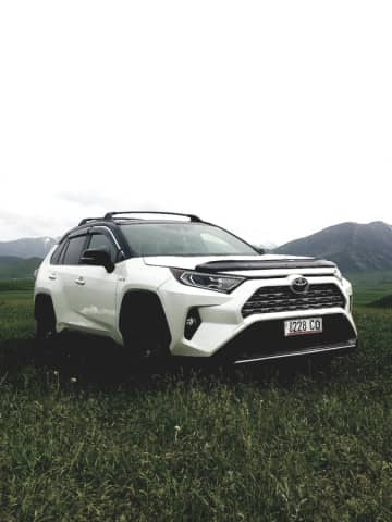Toyota RAV4 V (XA50) 2.5hyb CVT 4WD