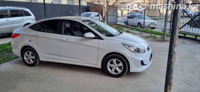 Hyundai Accent IV 1.4 CVT