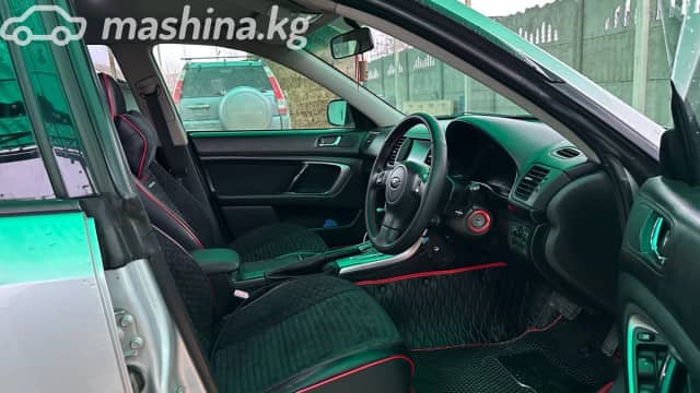 Subaru Legacy IV 3.0 AT 4WD