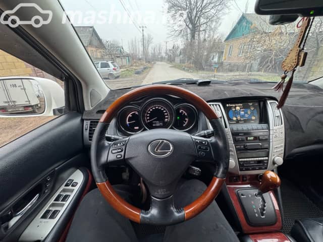 Lexus RX II Рестайлинг 400h 3.3hyb CVT 4WD