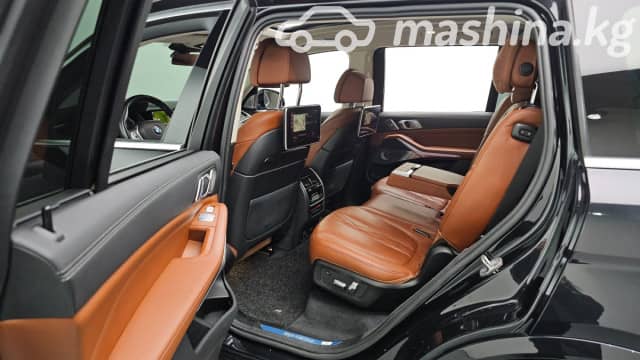 BMW X7 I (G07) 40i 3.0 AT 4WD