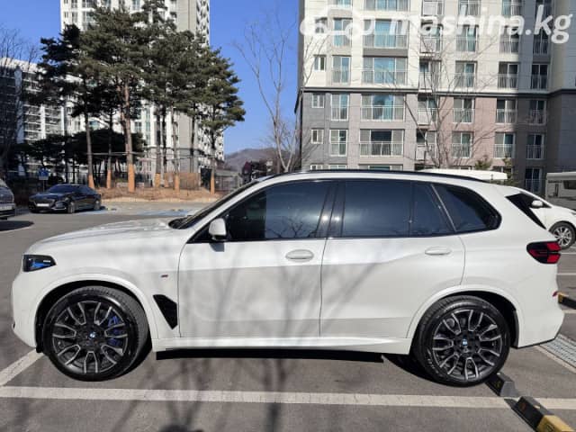 BMW X5 IV (G05/G18) Рестайлинг 40i 3.0 AT 4WD