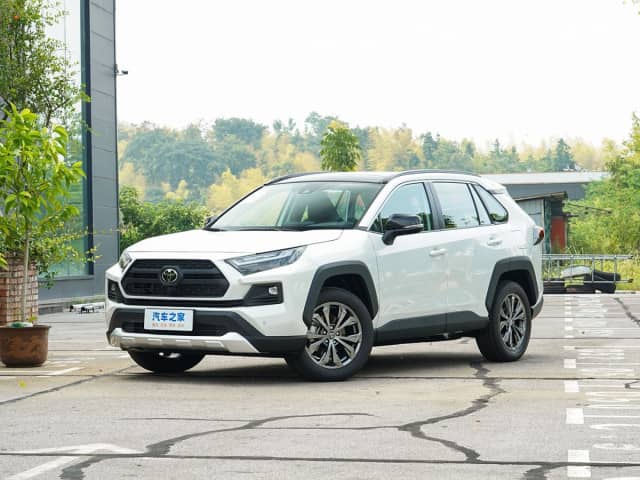 Toyota RAV4 V (XA50) 2.0 CVT