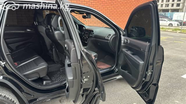 Jeep Grand Cherokee IV (WK2) Рестайлинг 3.6 AT 4WD